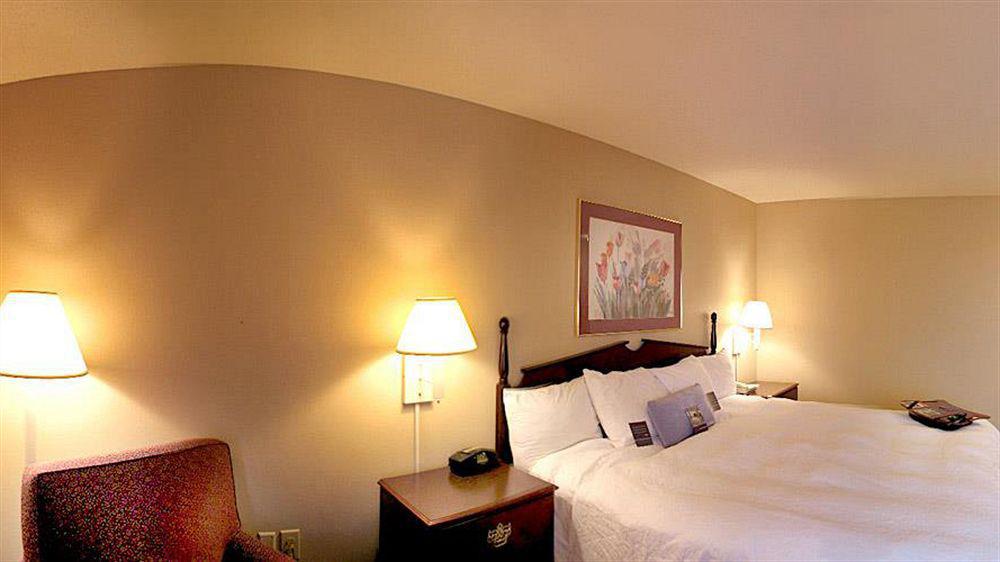 Quality Inn Fremont Exterior photo